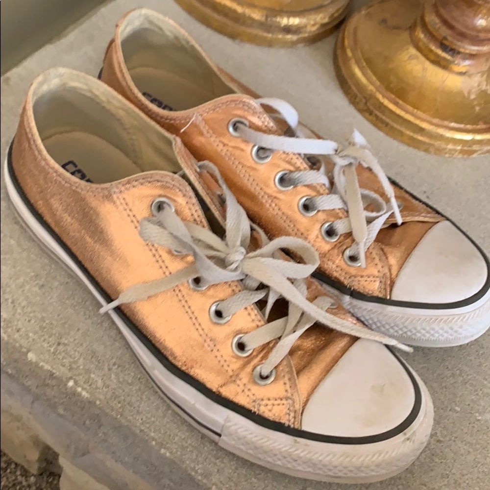 Copper rose gold converse size 8